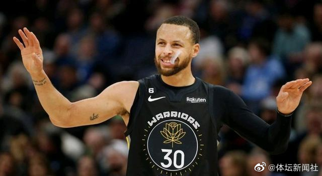 [NBA]雷霆快速反击 以赛亚·乔飞身暴扣